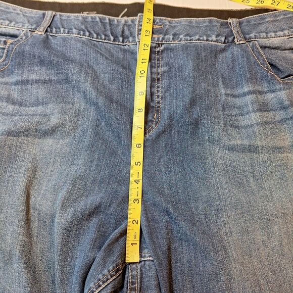 Lane Bryant Medium Acid Wash Tighter Tummy Technology Bootcut Jeans Size 28 - Picture 5 of 12